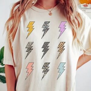 Graphic Lightning Bolt Tee - Cream